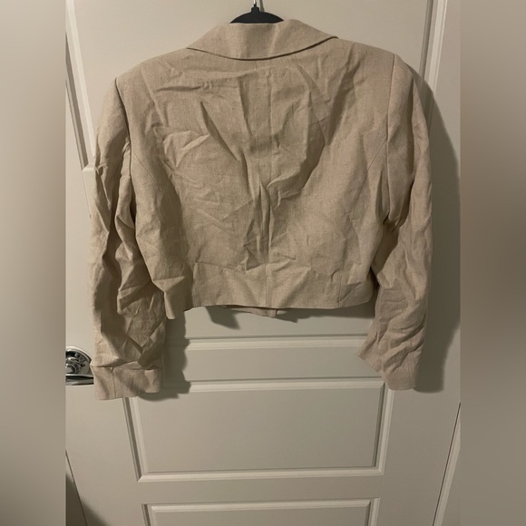 Zara Cropped Blazer - Picture 3 of 3